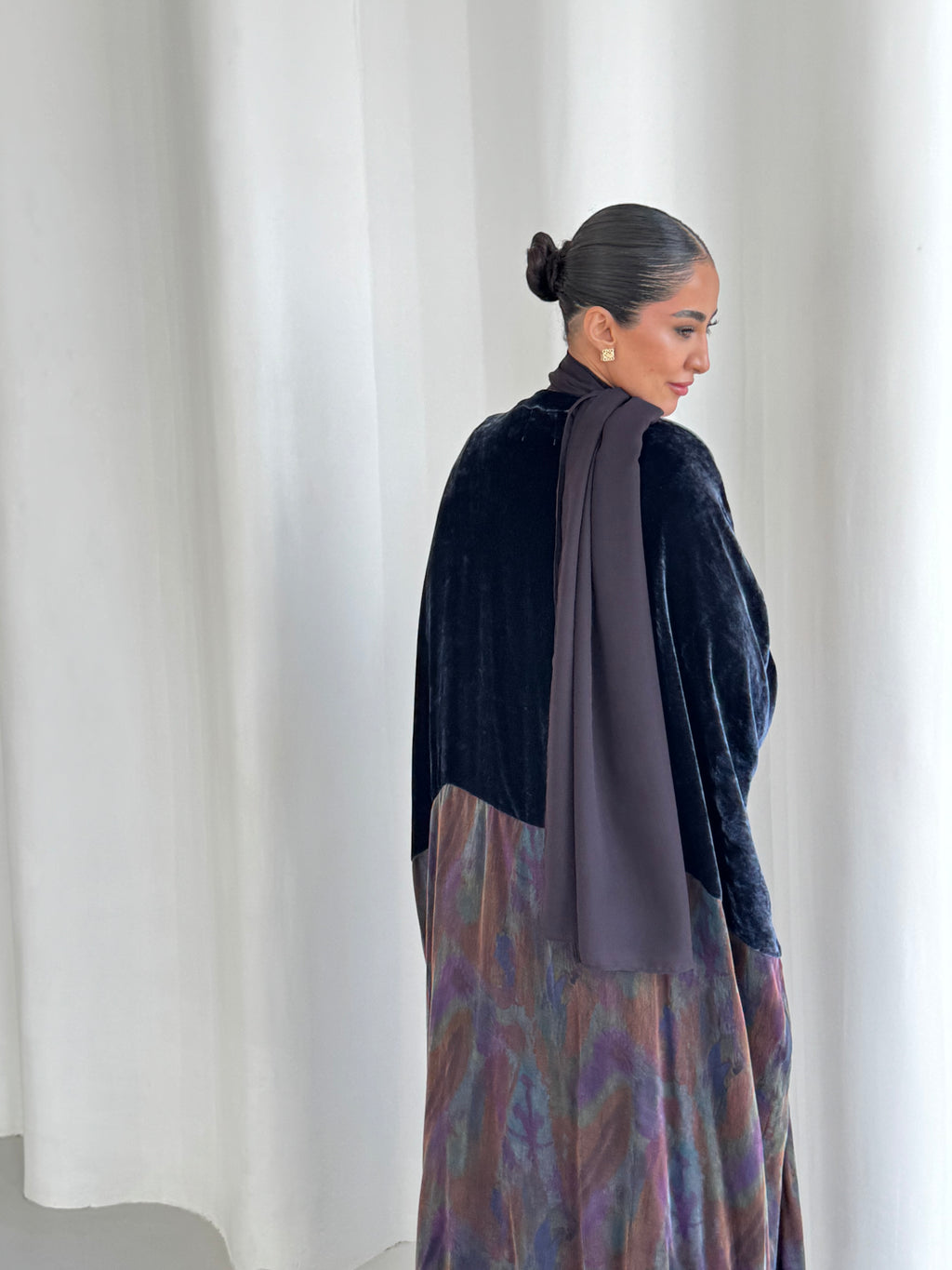 Purple Blend Loom Abaya