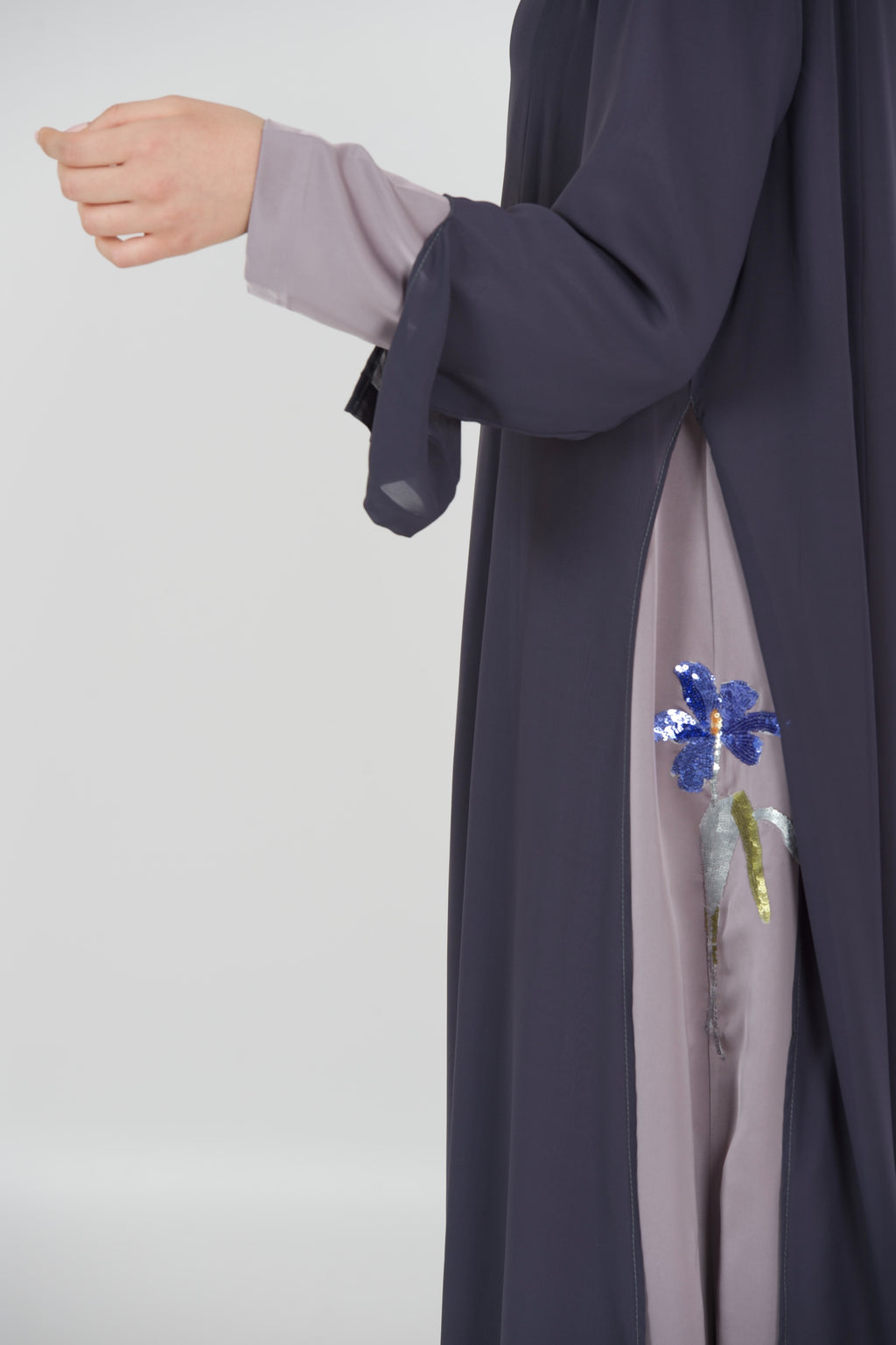 Lilac Lily Abaya