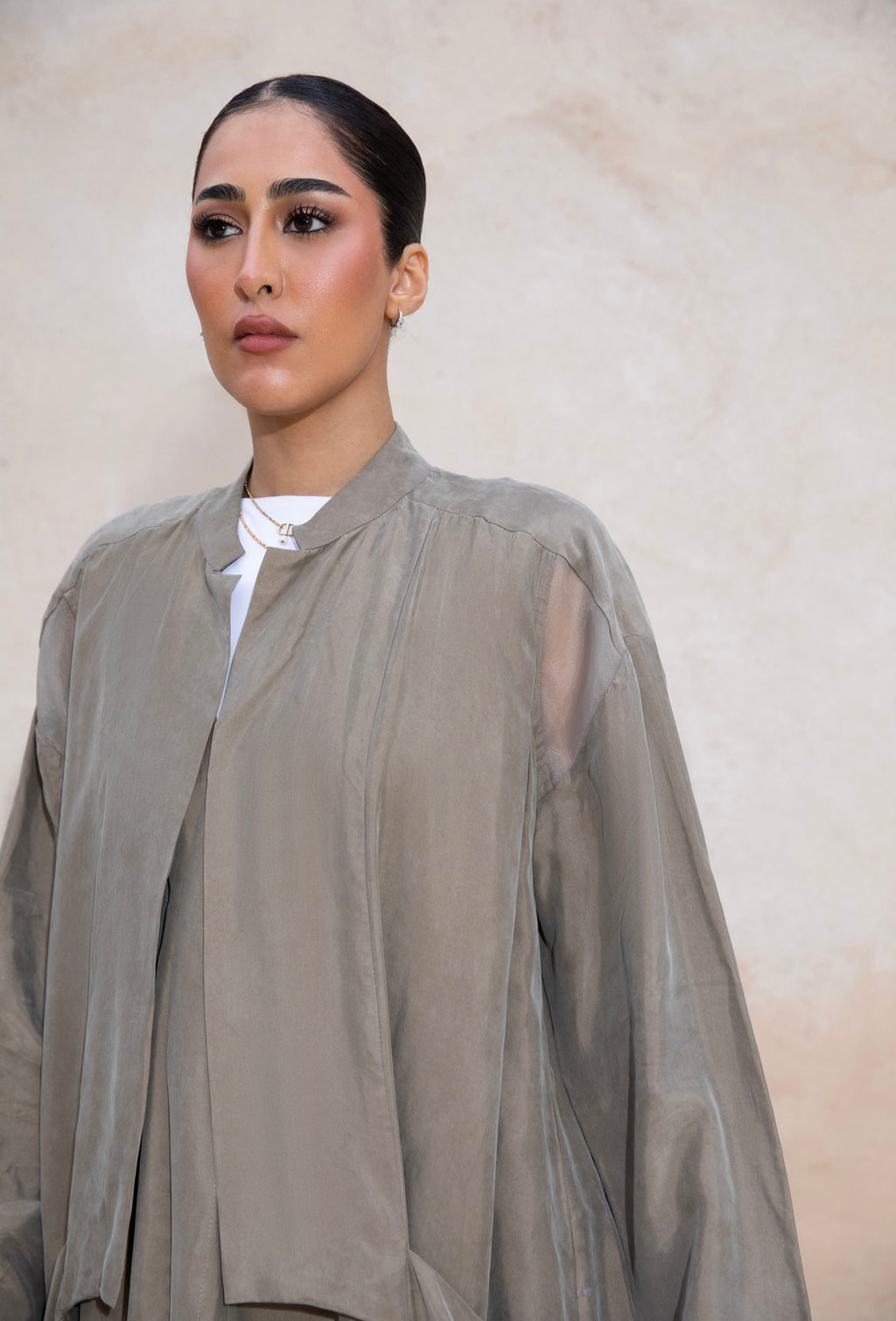 Taupe Glow Abaya