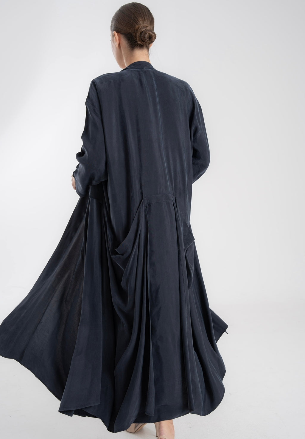 Calm Aura Abaya