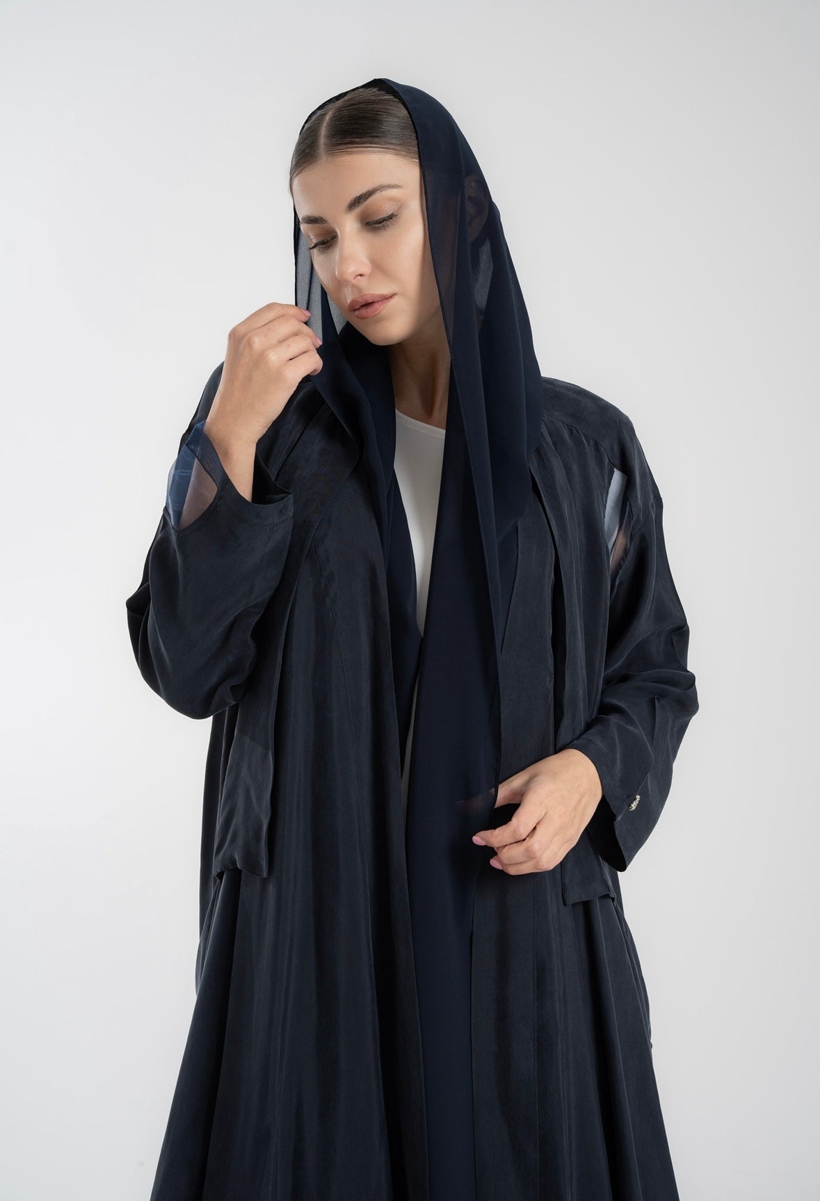 Calm Aura Abaya