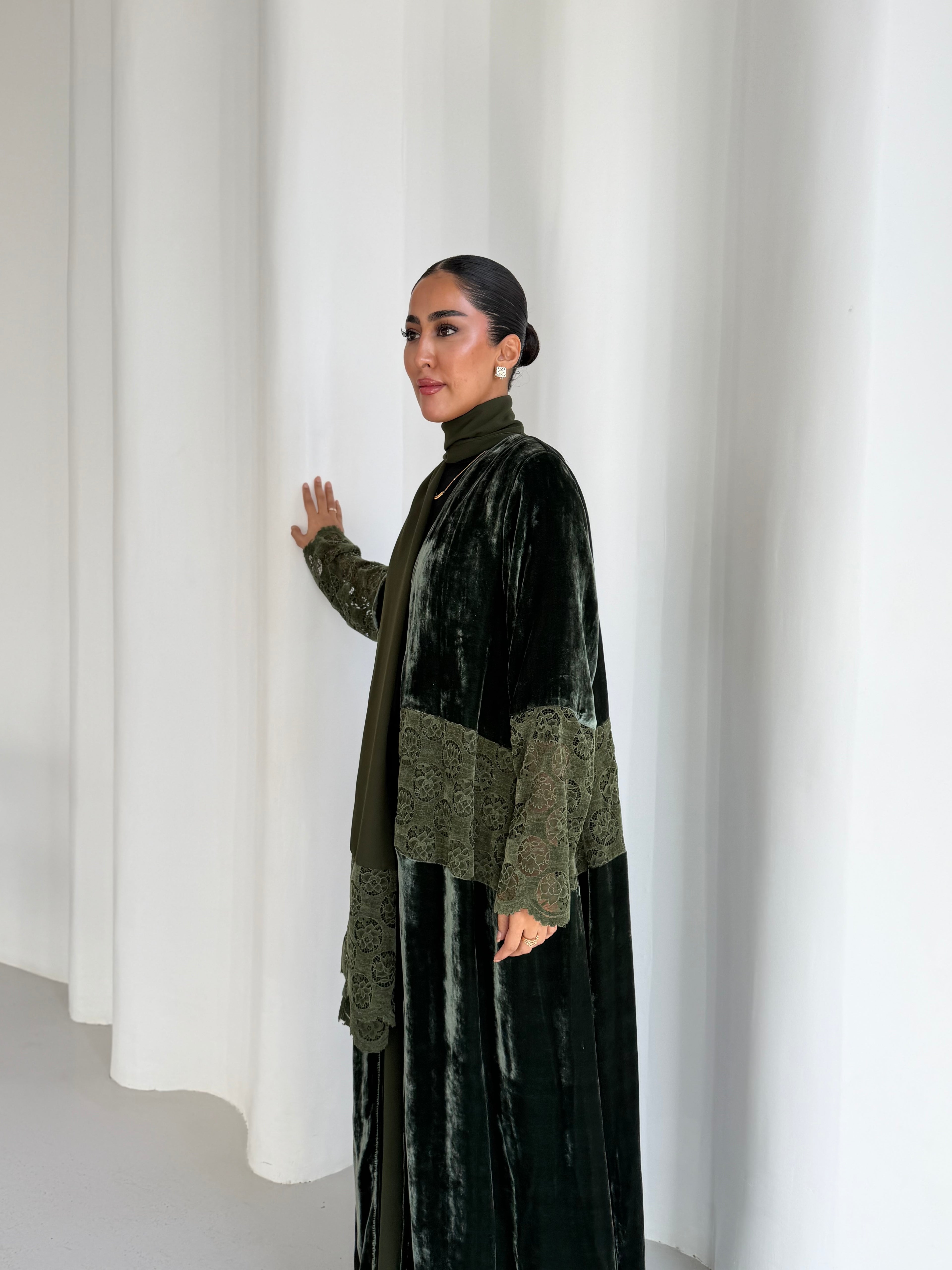 Green Flowers Loom Abaya