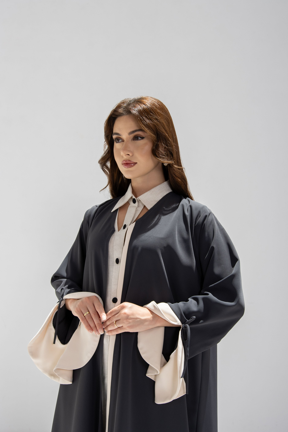 Bow Bloom Gray Abaya