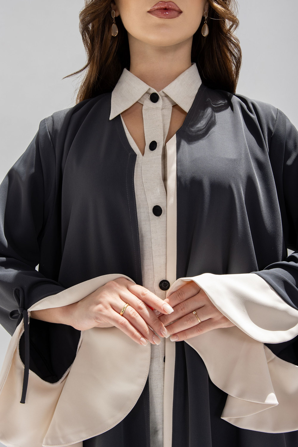 Bow Bloom Gray Abaya